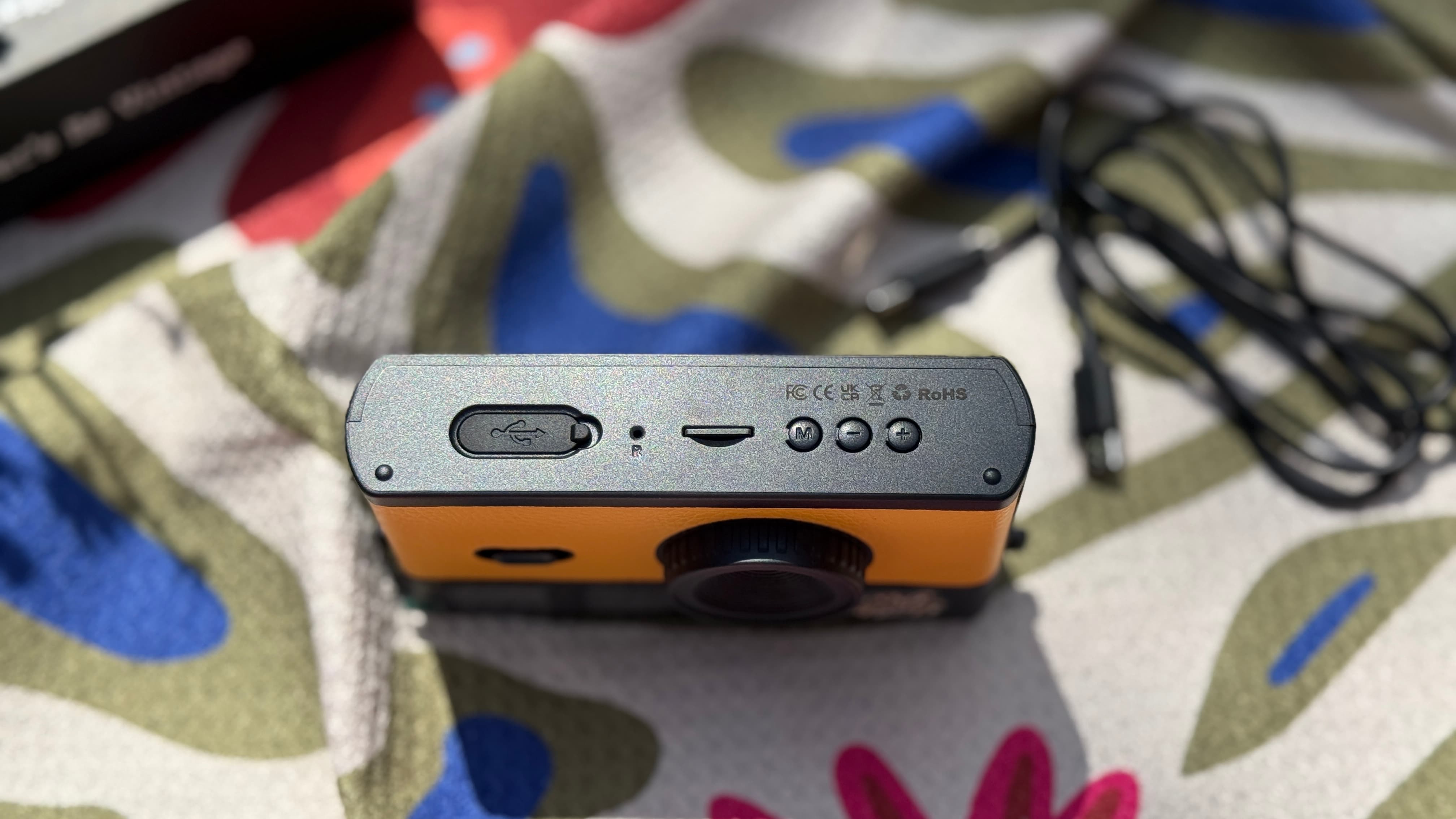 Sunny Yellow thumbnail 3